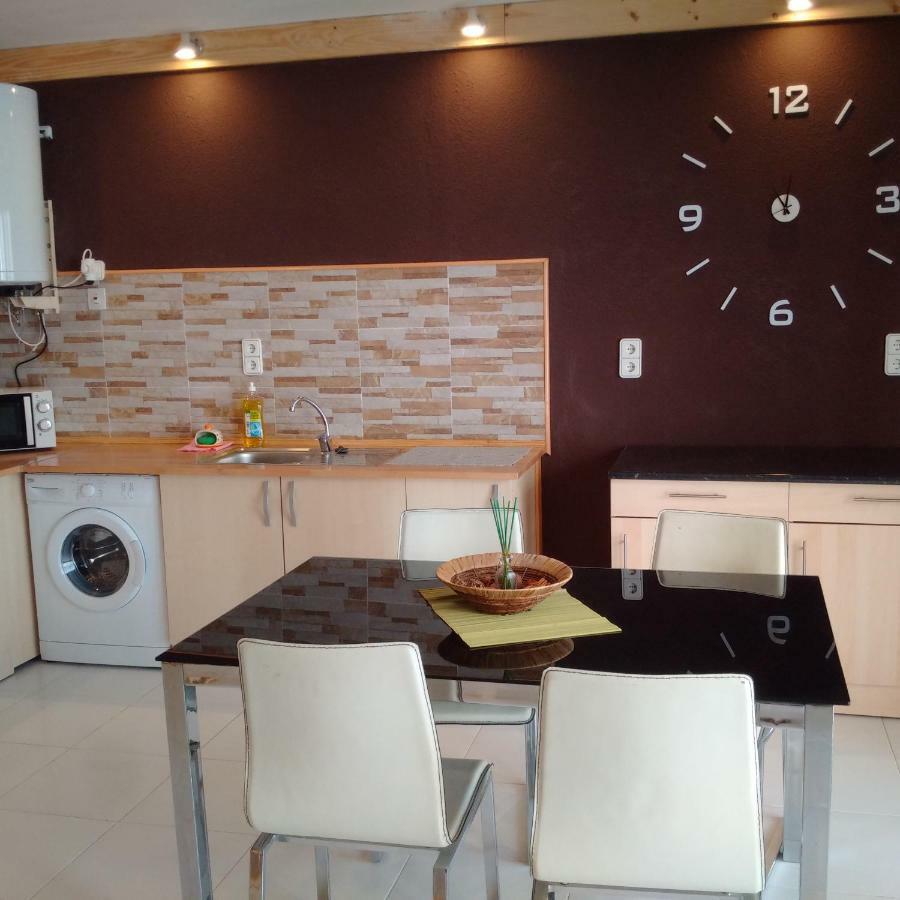 Hostal Residencia Celma Сан-Карлос-де-ла-Рапита Экстерьер фото
